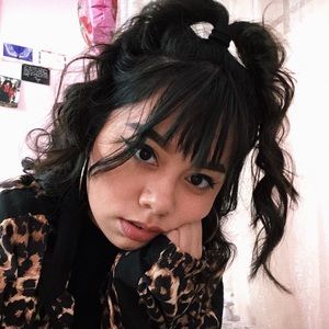 Meet your Posher, Erika